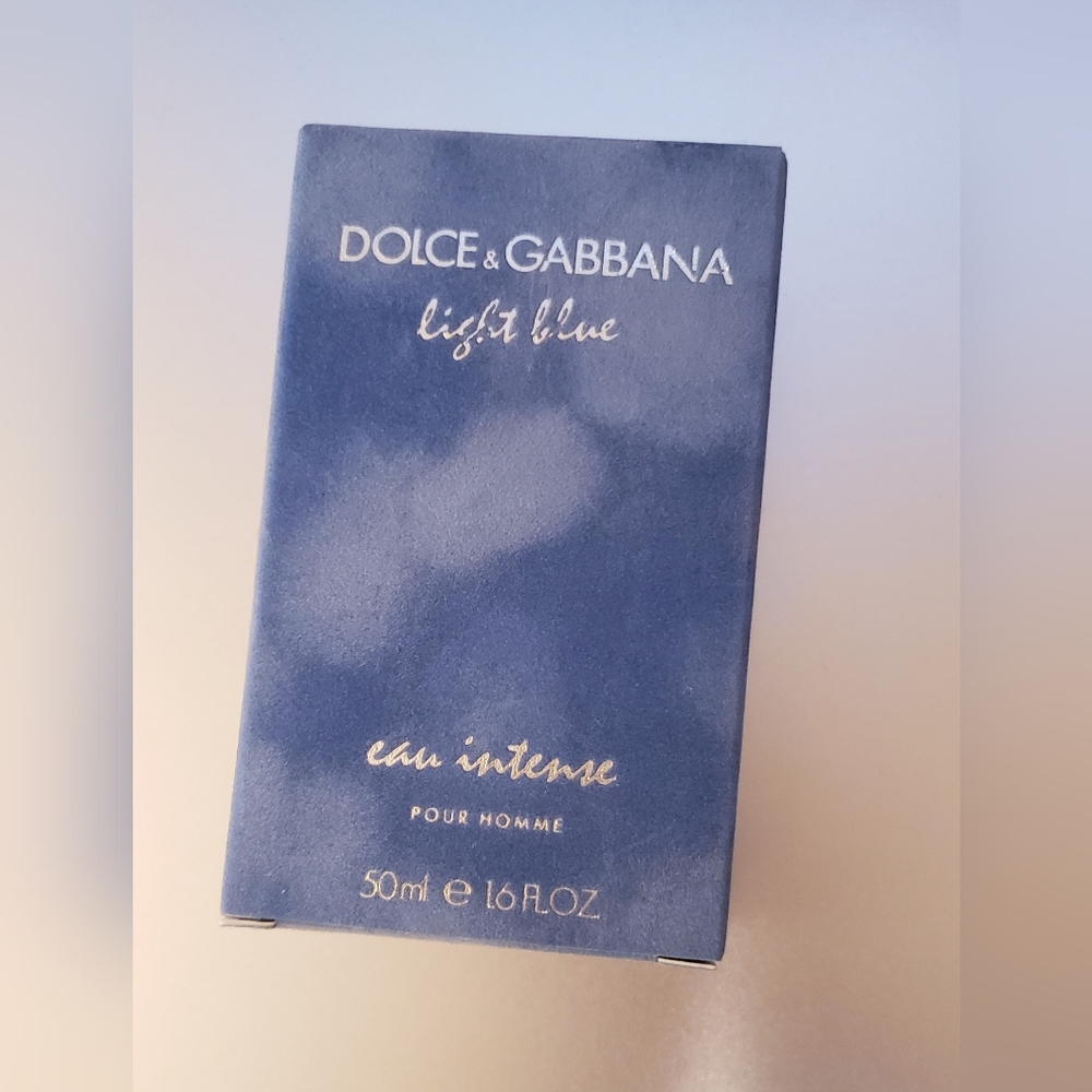 Dolce & Gabbana Light Blue Eau Intense Pour Homme  for men | 1.6 oz | 50 ml